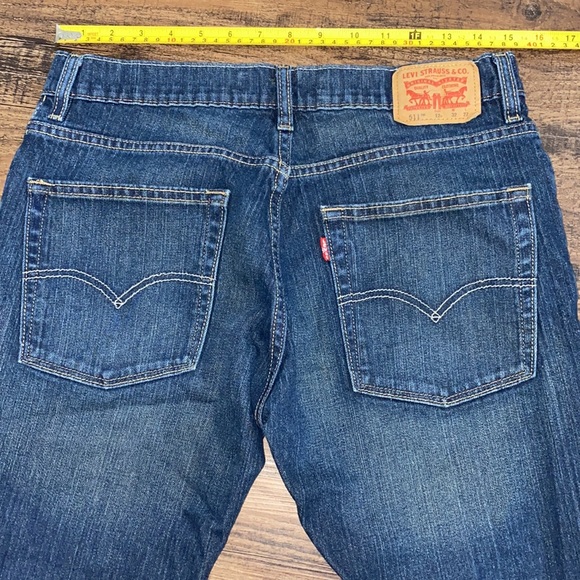 Levi’s Jeans - Picture 3 of 5